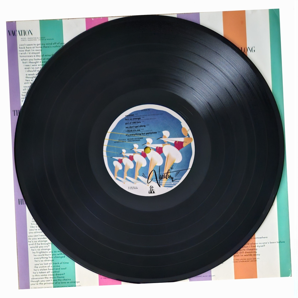VACATION•Go-Go's•1982 US (#SP70031) A&M Pressing, Reissue - Picture 3 of 12